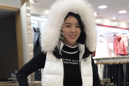 마스터바니 에디션 도곡동 직영매장에 방문한 윤채영 프로!- 여성 겨울 필드룩 / 